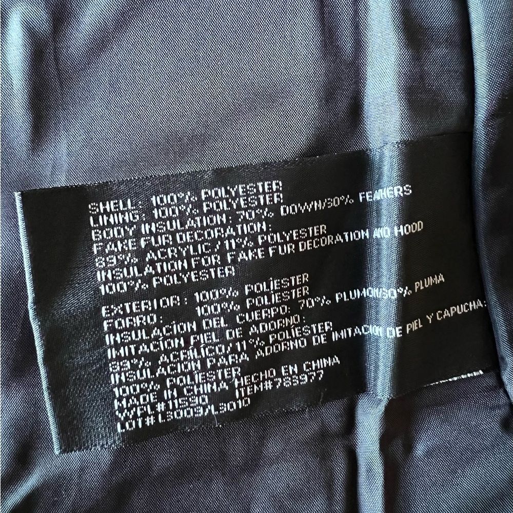 NWOT Weatherproof Black Down Puffer Coat Parka with Removable Faux Fur Hood S - Picture 5 of 16